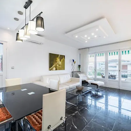 One Bedroom Heart Of Cannes